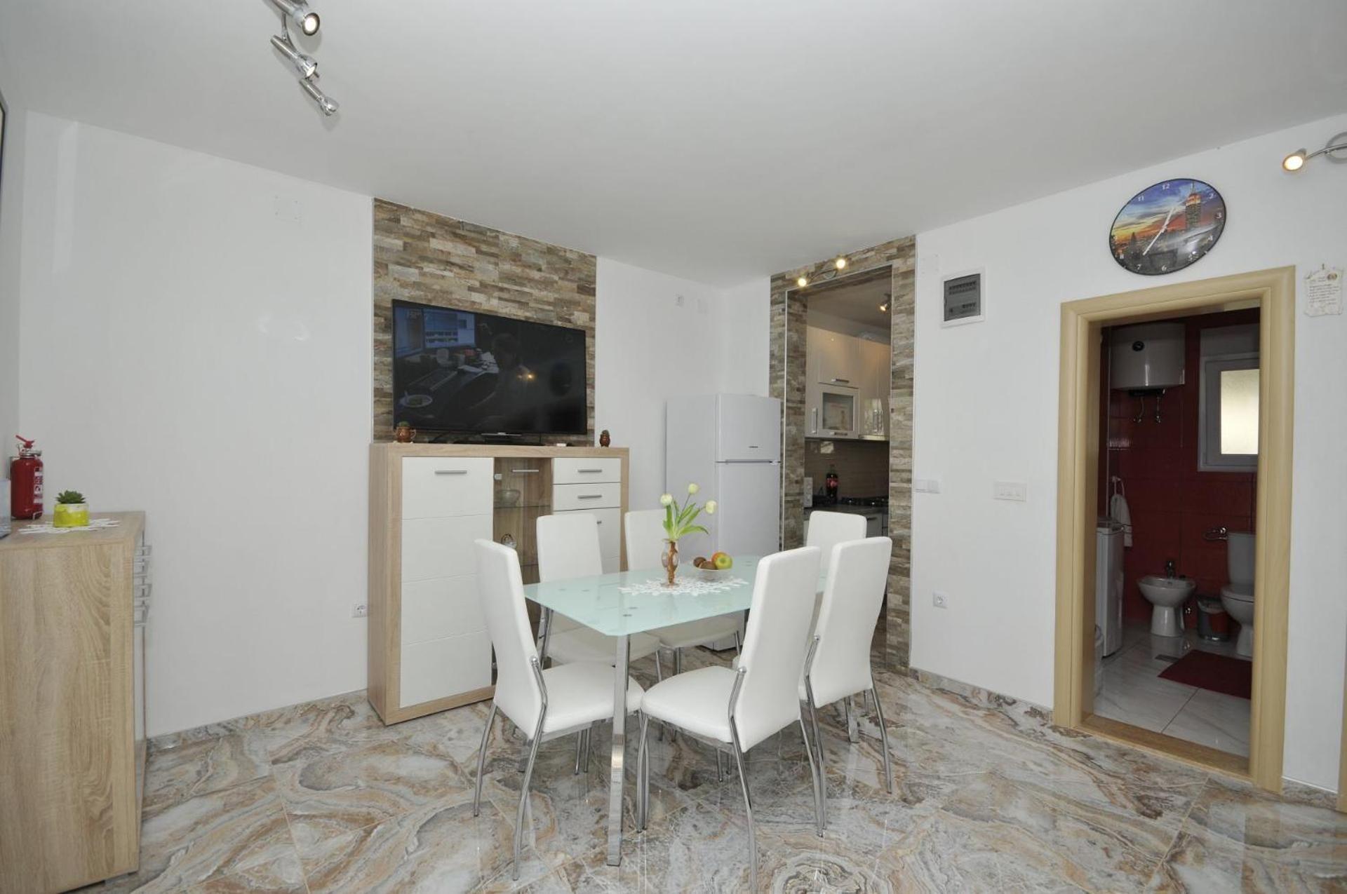 Kaštela Apartments Ivica מראה חיצוני תמונה
