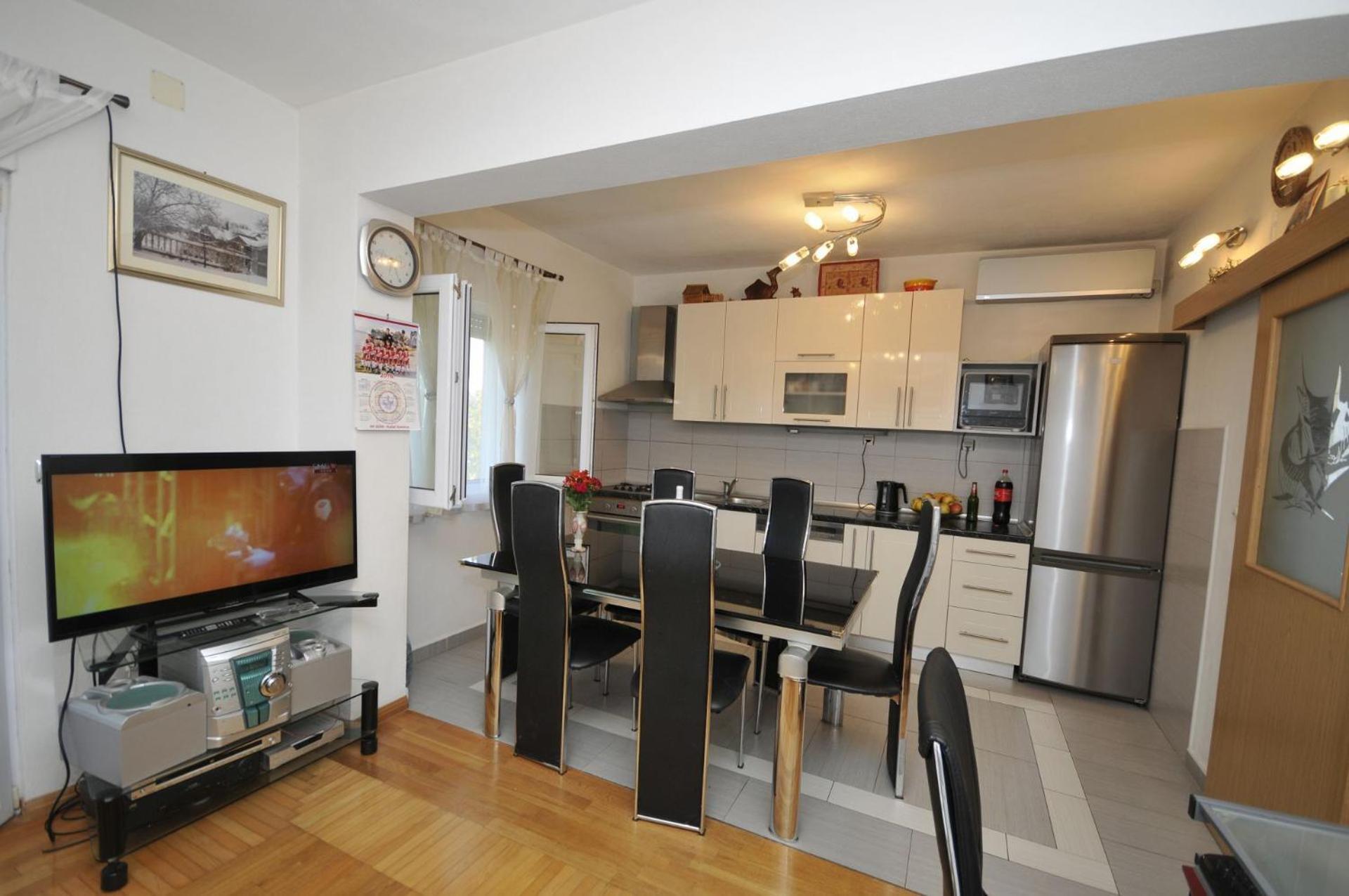 Kaštela Apartments Ivica מראה חיצוני תמונה